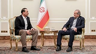 مسعود پزشکیان و عاصم منیر