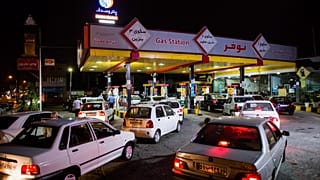 صف در پمپ بنزین‌ها