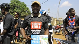 Ebola en RDC : les appels à la coordination entre les communautés se multiplient