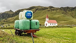 A sign reading "ESB Nei takk," Icelandic for "EU No Thanks," in Vik, southern Iceland.