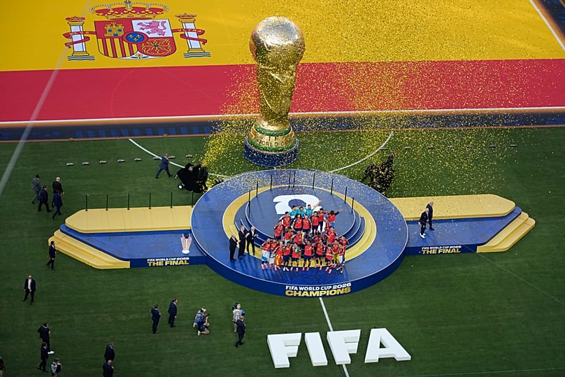 Spain players celebrate with the trophy after the World Cup final between Spain and Argentina in East Rutherford, 19 July, 2026