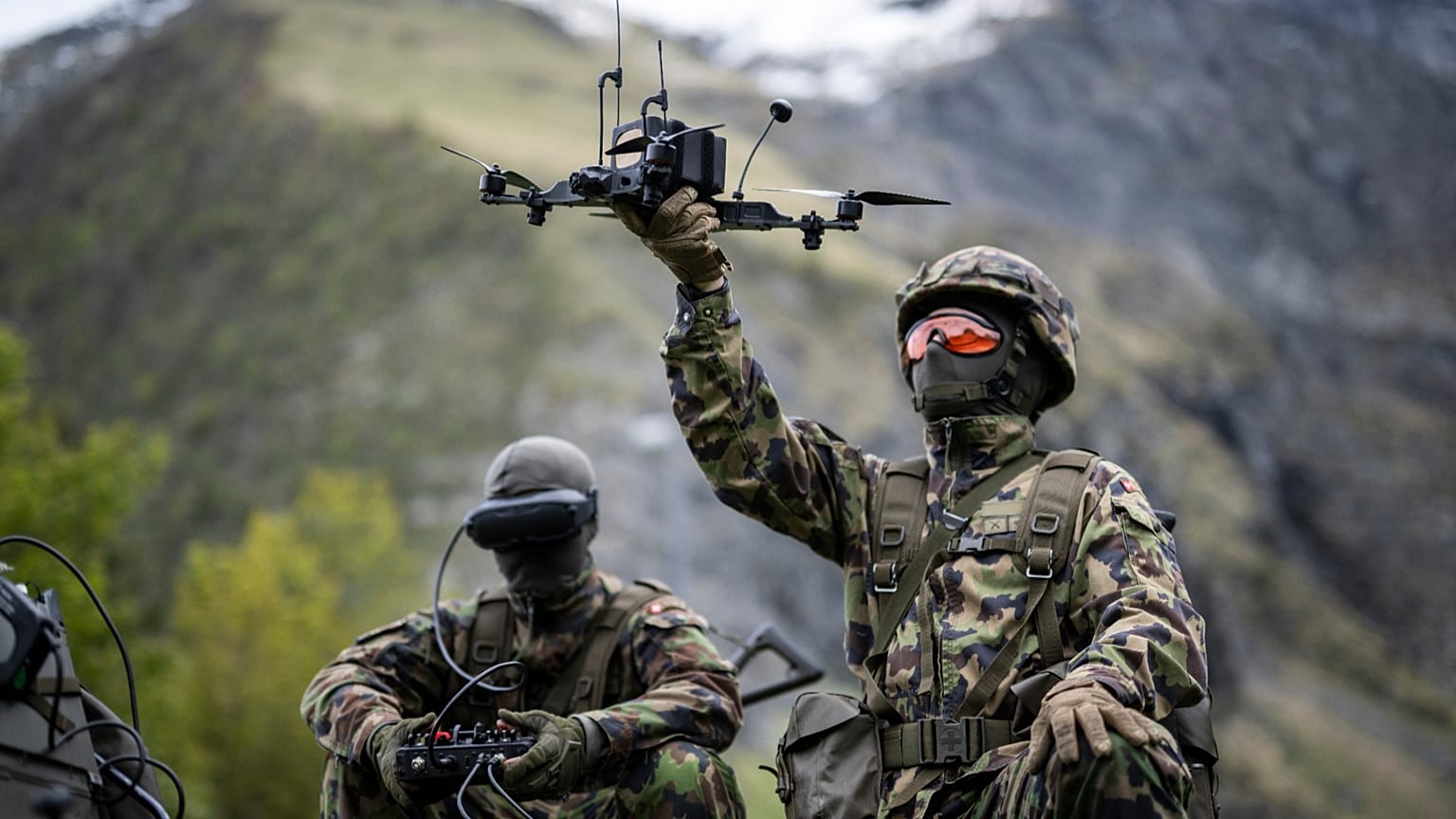 A soldier with a drone during a press event of the Swiss Army in Elm, 18 May, 2026