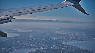 Alaska Airlines συνδέει το Σιάτλ με Αθήνα και Παρίσι από το 2027