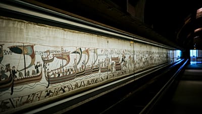 ARCHIVES - This photo taken on 18 September 2019 shows the Bayeux Tapestry, dating from the 11th century, which depicts the Norman conquest of England, in Bayeux, France.