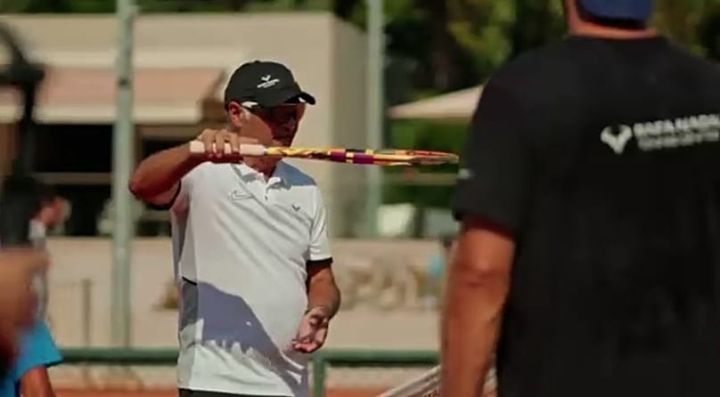 Ο Τόνι Ναδάλ στο Rafa Nadal Tennis Center στo Sani Χαλκιδικής
