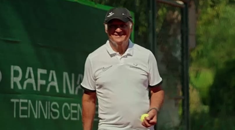 Ο Τόνι Ναδάλ στο Rafa Nadal Tennis Center στο Sani Χαλκιδικής
