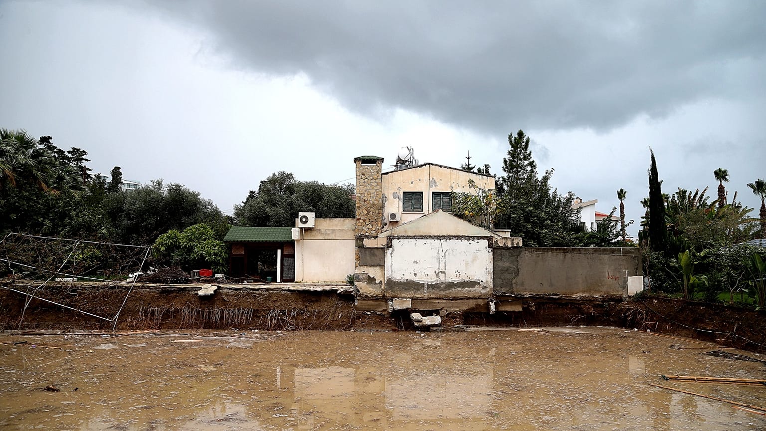 Καλοκαιρινή κακοκαιρία στην Κύπρο
