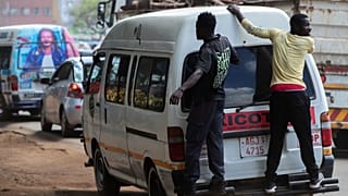 Zimbabwe : au moins 27 morts dans la collision d'un minibus et d'un camion 