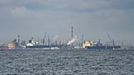 Нефтеперерабатывающий завод Фос-Лавера близ Марселя, на юге Франции, среда, 11 марта 2026 года. (Фото AP/Филипп Магони)