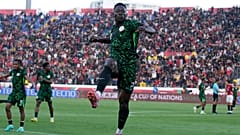 Nigerysjki piłkarz Akor Adams po strzeleniu gola w trakcie Pucharu Narodów Afryki, 2026