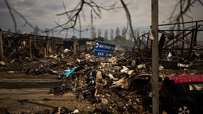 Russian strikes on warehouses leave Kyiv shops empty and destroy 12m school books ahead of new term The Russian Defence Ministry said on Sunday it is preparing massive strikes on Ukraines energy infrastructure.