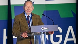 A kép illusztráció (Frank Füredi előadást tart 2022-ben)