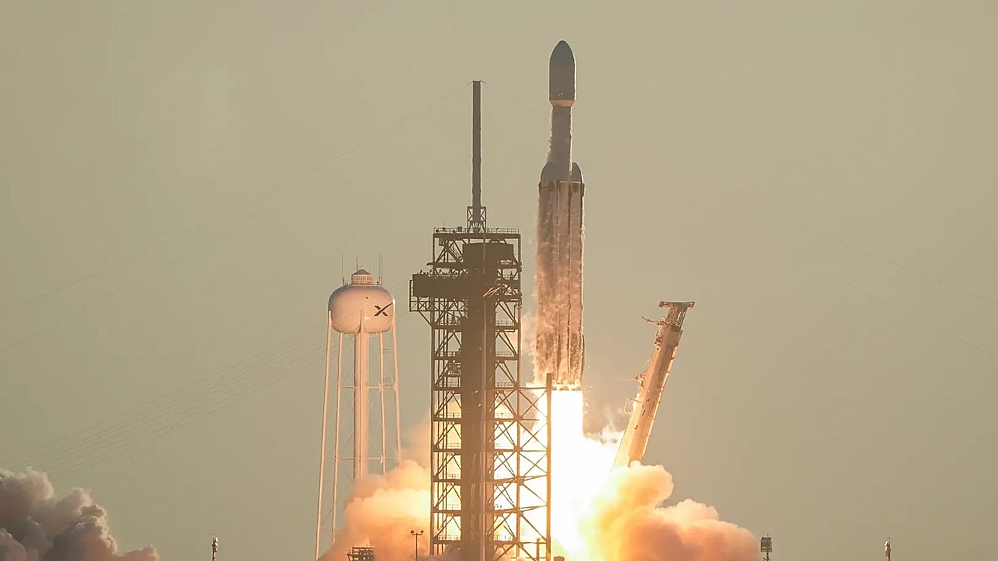 NASA Roman teleskobunu fırlattı: Evrenin en büyük haritası yolda