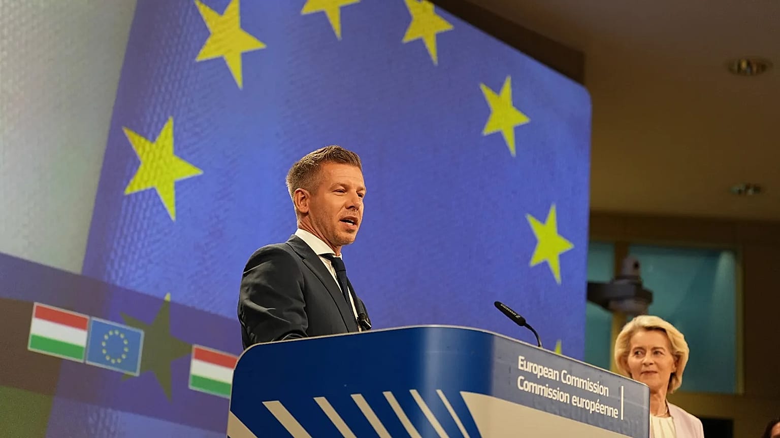 European Commission President Ursula von der Leyen, right, and Hungary's Prime Minister Péter Magyar address the media at EU headquarters in Brussels, Friday, May 29, 2026. (A