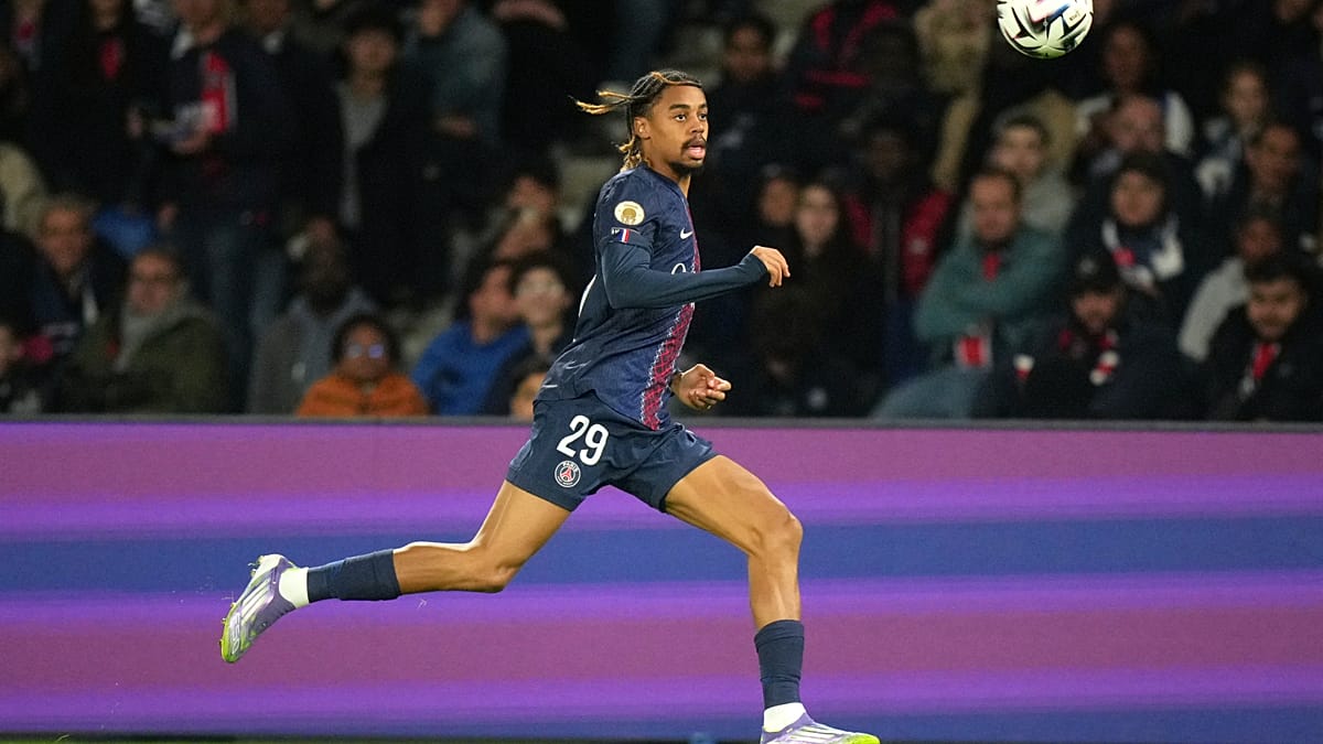 Photo: fr.euronews.com Bradley Barcola quitte le PSG pour Liverpool, nouveau transfert record pour le départ d’un joueur de Ligue 1