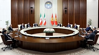 دیدار روسای جمهوری ایران قرقیزستان در حاشیه نشست رهبران سازمان همکاری شانگهای