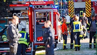 Am Warntag testen Feuerwehr und Rettungskräfte den Alarm - ARCHIV Symbolbild