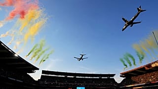 Afrique du Sud : le survol d'un stade par deux avions déclenche la polémique