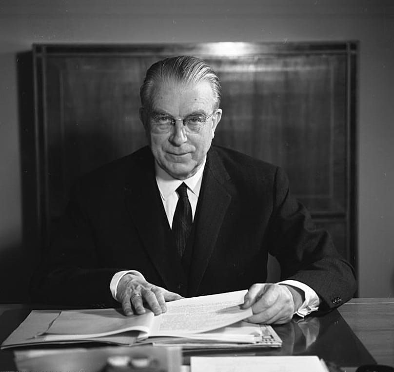 Hans Globke.jpg