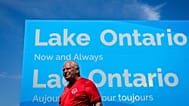 PHOTO D'ARCHIVE - Le premier ministre de l'Ontario, Doug Ford, dévoile un panneau pour le lac Ontario au parc de conservation Fifty Point, à Grimsby, le samedi 29 août 2026.
