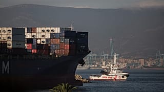 ARCHIVO: El buque de búsqueda y rescate Open Arms llega a Algeciras, España, el jueves 9 de agosto de 2018.