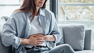 Study identifies non-painful symptoms before first period linked to future menstrual pain.