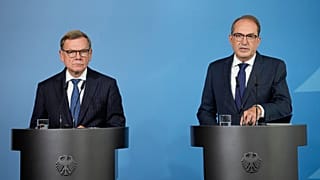 Dobrindt und Wadephul sprechen in Berlin über den versuchten Drohnenangriff auf den Flughafen Leipzig/Halle.