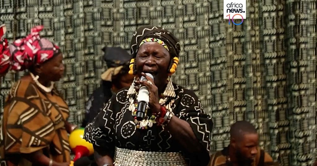 À 88 ans, Mariam Bagayoko fait vivre les rythmes d’un Mali ancestral