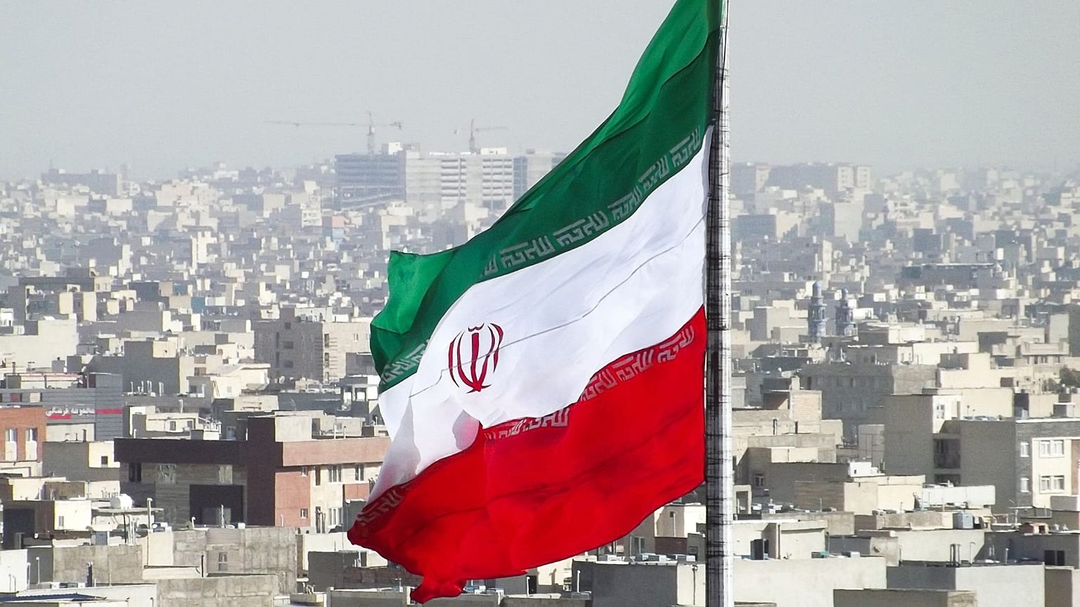 إيران