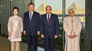 Égypte : Xi Jinping en visite au Grand Musée égyptien avec al-Sissi