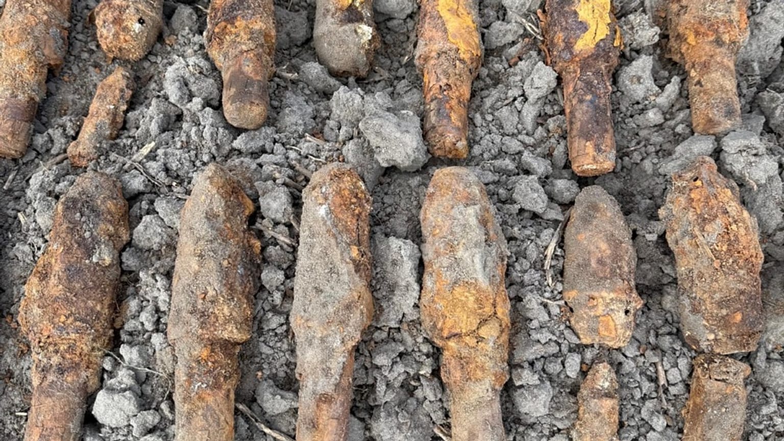 Encontradas munições por explodir numa aldeia perto de Płońsk