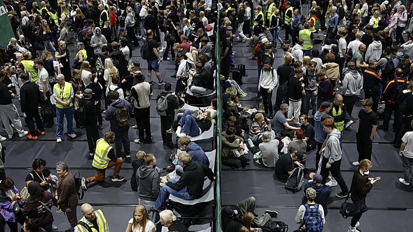 Menschen nehmen an der Zivilschutzübung Shelter 2026 in Kuopio teil, 2. September 2026