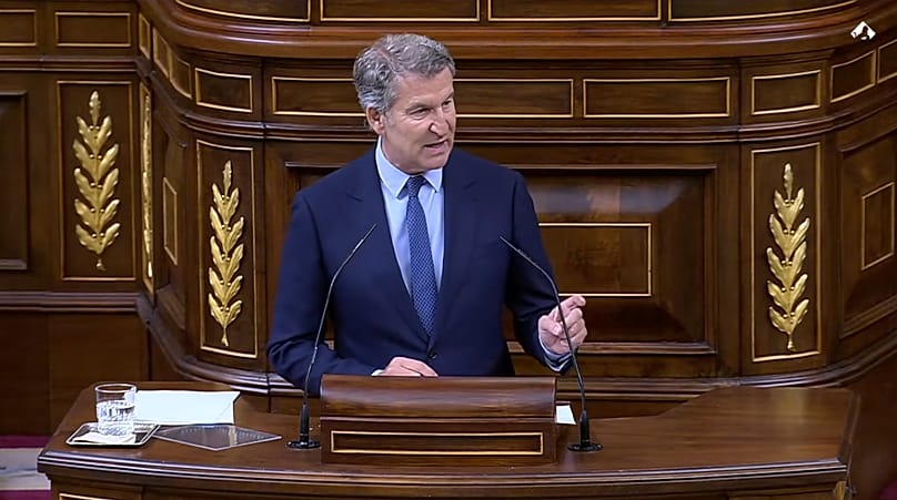 El líder del Partido Popular, Alberto Núñez Feijoo, pronuncia su discurso en el Congreso