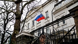 Посольство России в Великобритании находится в Лондоне.