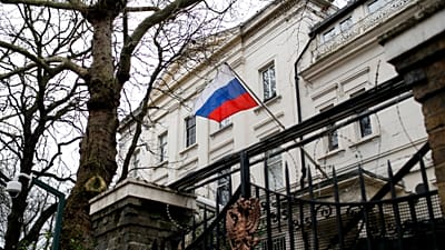 Посольство России в Великобритании находится в Лондоне.