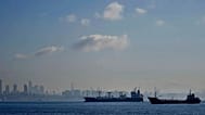 ARŞİV - Marmara Denizi'ne demirlemiş kargo gemileri