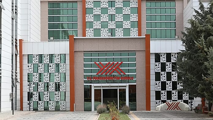 YÖK, öğrenim ücretleri nedeniyle 23 özel üniversite hakkında inceleme başlattı