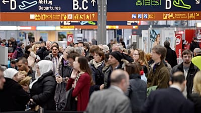 Ειδικοί της αγοράς ανησυχούν ότι η κατάργηση των προσωρινών ευελιξιών του συστήματος εισόδου/εξόδου θα επαναφέρει το χάος στα σύνορα