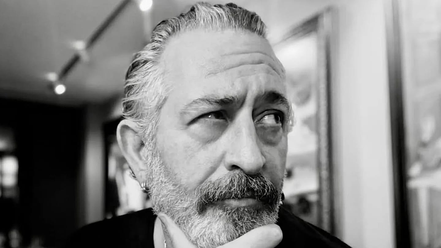 Cem Yılmaz'dan sağlık durumuyla ilgili esprili açıklama: 'Evet, sigarayı bıraktım'