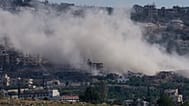 الدخان يتصاعد بينما تهدم القوات الإسرائيلية منازل في قرية المنصوري بجنوب لبنان، يوم الخميس 3 سبتمبر 2026.