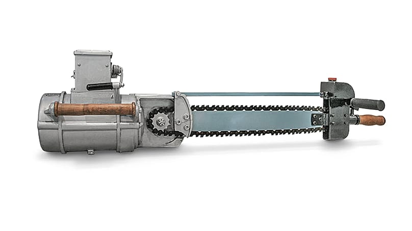 First STIHL one-man chainsaw with electric motor