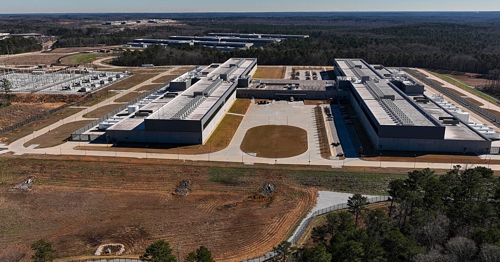 South Africa: Energy-intensive data centers worry NGOs