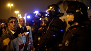 Five EU nations aim to send rejected asylum applicants to 'return hubs' by 2027