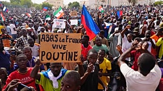 Niger blames France for inciting failed mutiny, Paris denies involvement