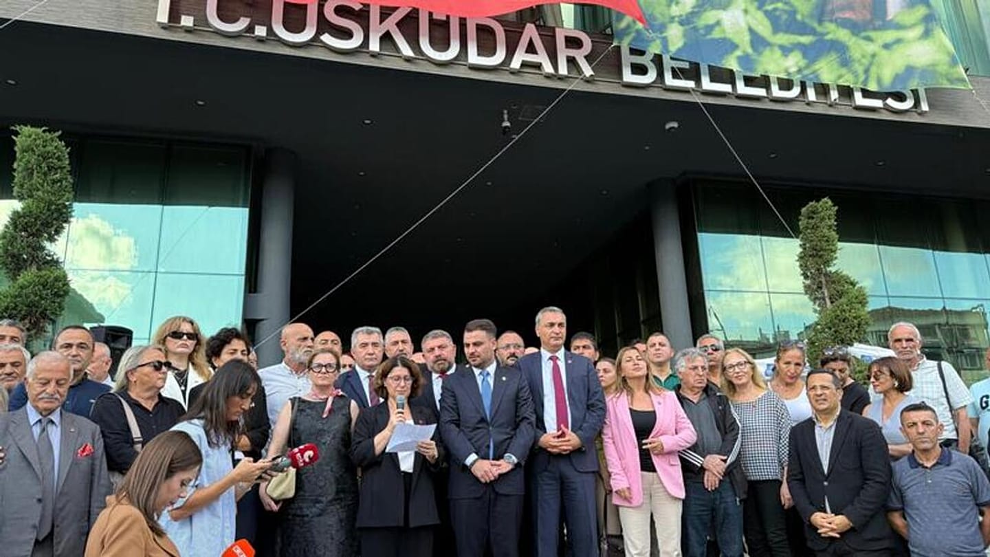 Üsküdar Belediyesi'nde CHP-Yeni Parti işbirliği: Başkan vekili seçimi ertelendi