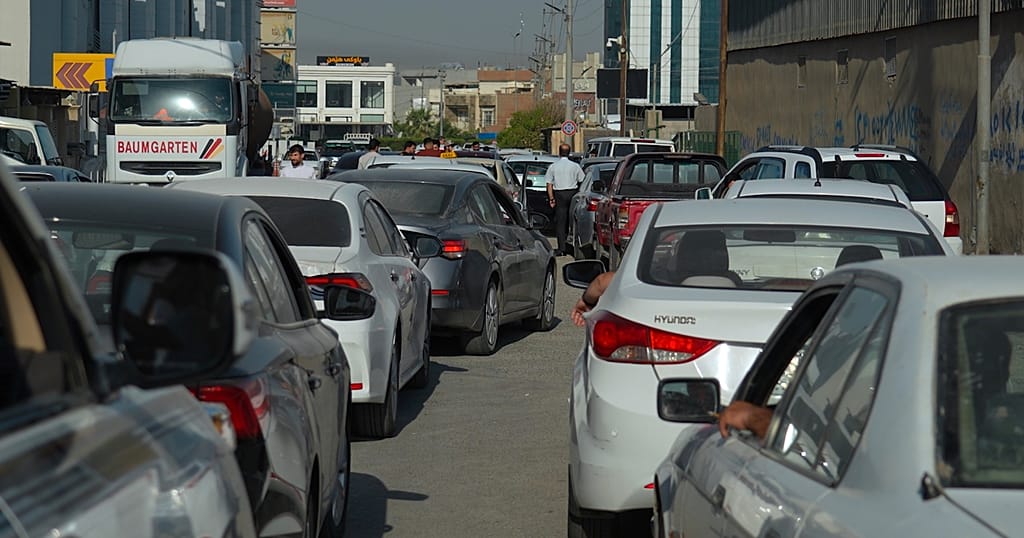 Iraq: Gasoline Shortage Amid Regional Crisis