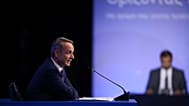 Ο πρωθυπουργός Κυριάκος Μητσοτάκης μιλά κατά τη διάρκεια συνέντευξης Τύπου, στο πλαίσιο της 90ης ΔΕΘ, στο συνεδριακό κέντρο «Ι. Βελλίδης»