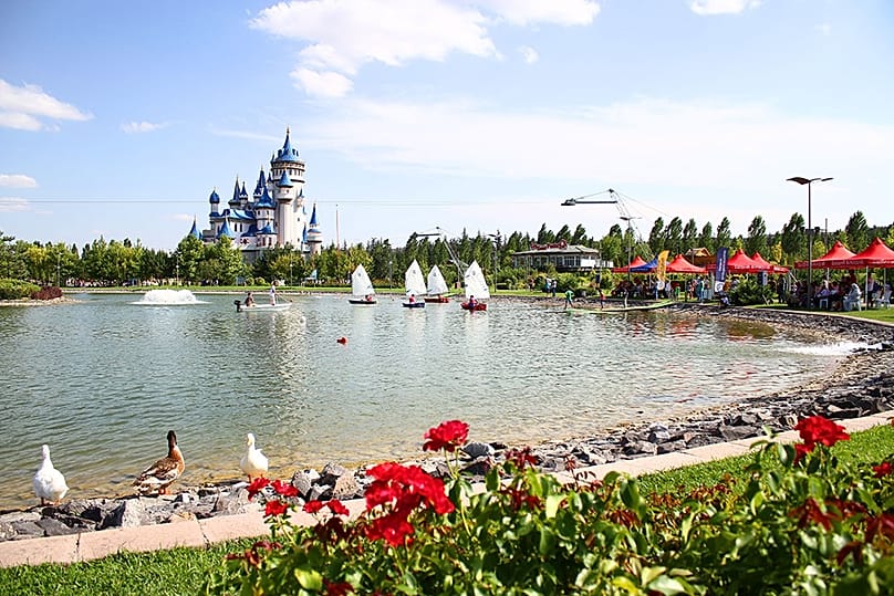 Sazova Parkı