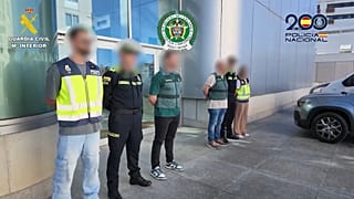 PolicíLa investigación se inició en noviembre de 2023, cuando los agentes lograron desarticular una organización en Torredembarra dedicada a captar ciudadanos colombianos