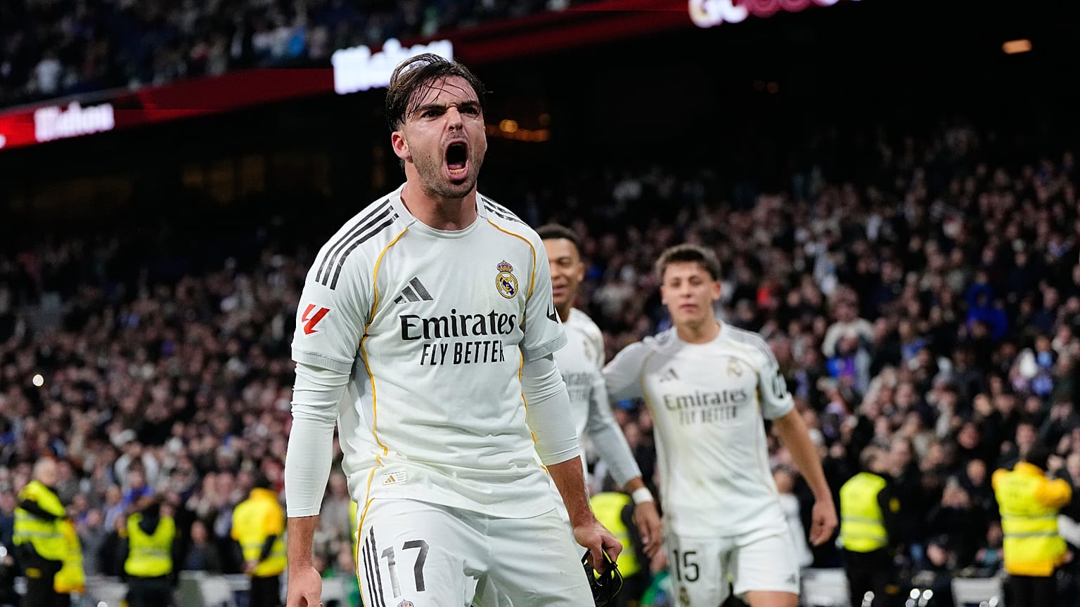 Real Madrid'li Raul Asencio 